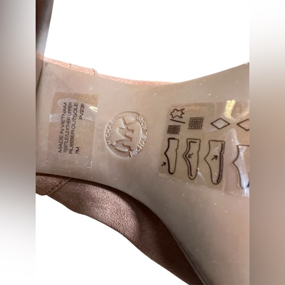 Michael Kors Culver Logo Print Platform Boot - Picture 9 of 14